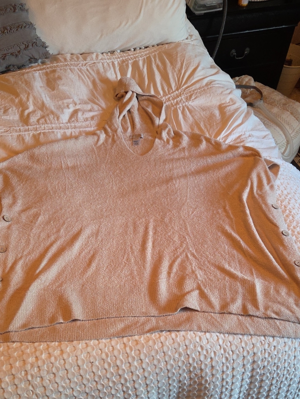 Barefoot Dreams CozyChic Lite Hooded Poncho In Cream One Size